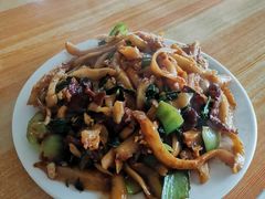 牛肉刀削-样样红面馆