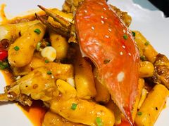 梭子蟹炒年糕-豆蔻电影主题餐厅(四牌楼店)