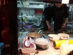 -渝是乎川渝小炒(新世界百货望京店)