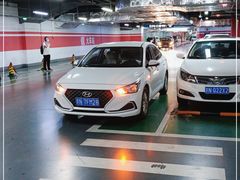 -北京南站-立体停车场