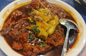Braised Pork Cutlet with Rice Cake