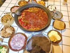 -卤校长老火锅(沙坪坝直营店)