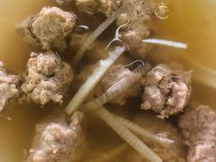 酸笋肉羹汤-津品味小吃(大学湾店)