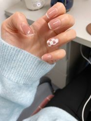 -缪斯美甲美睫