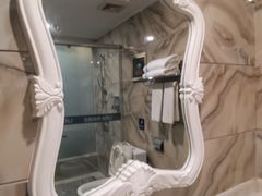 -柏纳酒店(百色市政府恒基广场店)