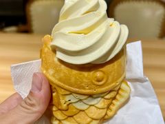 鱼饼冰淇淋-高力乐面包咖啡厅(西塔店)