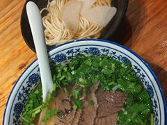 -嘻小北·兰州清汤牛肉面(太平洋森活天地店)