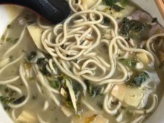 -小河无名面馆