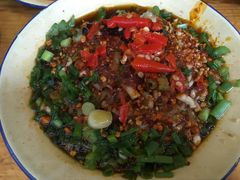 -拈签一笑黄牛肉辣卤串串