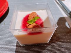 杏仁豆腐-文三酒肆自助放题(新街口友谊广场店)