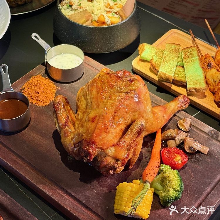 在杭州！！猛男餐厅真的有猛男