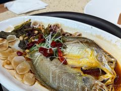 雪菜蒸黄花鱼-船梆煮•蒸汽海鲜·炉火烤肉(五四广场店)