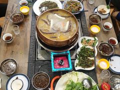 -三锅莊·牦牛肉火锅·香格里拉特色藏餐宴请餐厅(菱角塘路店)