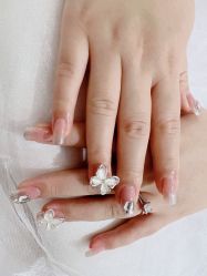 -瞧·享轻奢美甲美睫