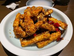 -梧桐树下(云锦世家店)