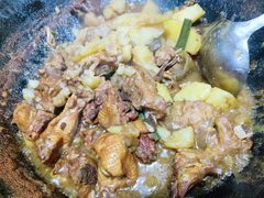 土鸡炖蘑菇-天发长铁锅炖(王秀村店)