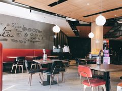 大堂-必胜客(新中纬店)