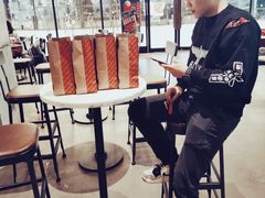 -星巴克(东莞莞城万科中心店)