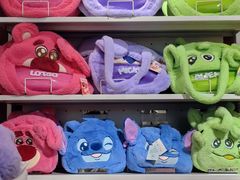 -名创优品(海珠乐峰广场店)
