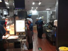 -麦当劳(沙河店)