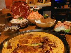 -旧街市鲜货老火锅(大光路店)