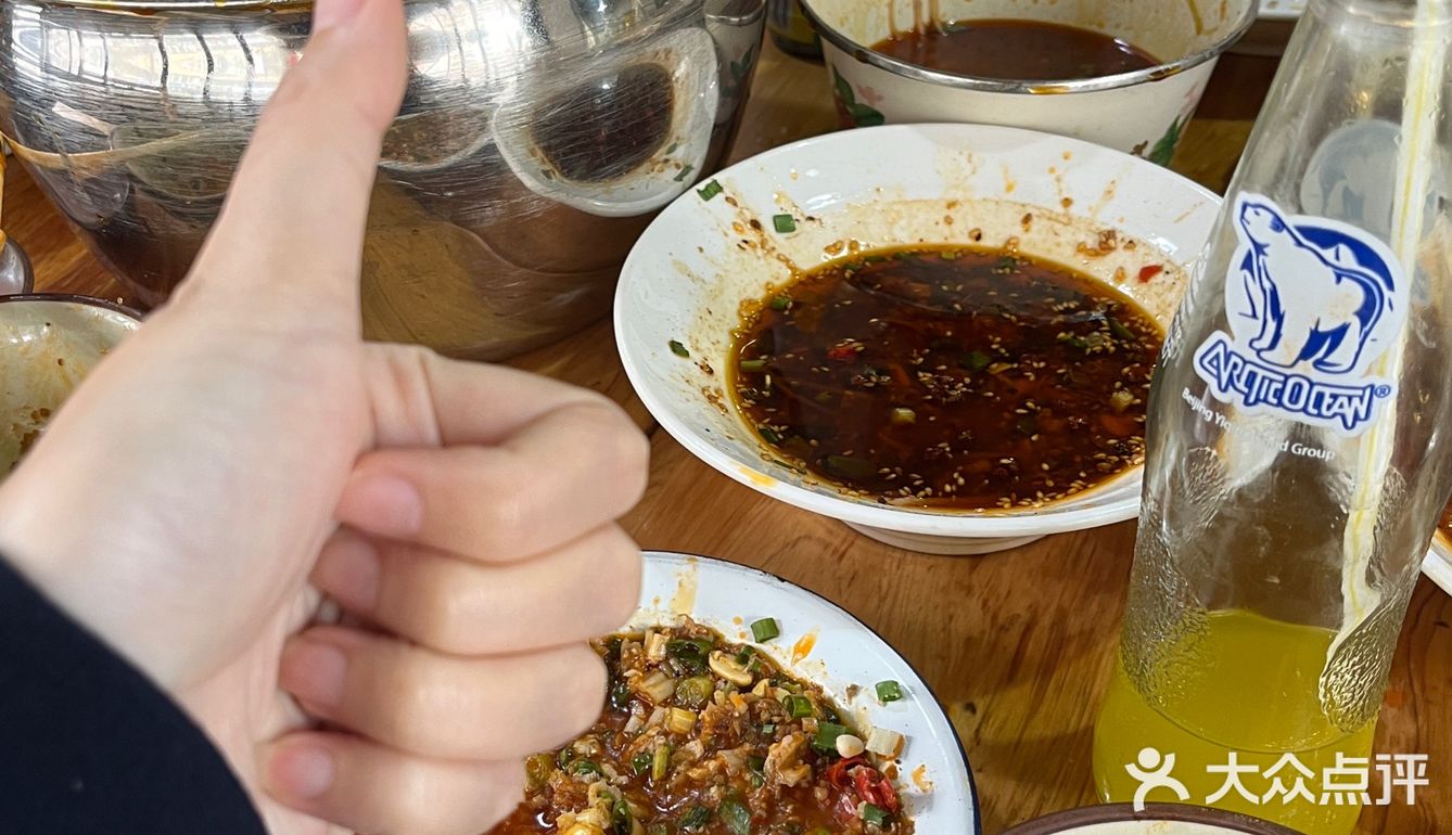 成都！一家靠蛋炒饭🔥出圈的串串