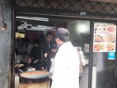 门面-胡记锅贴·沪上游子老鸭粉丝汤(太原路店)