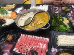 -呷哺呷哺(哈尔滨红博购物广场店)