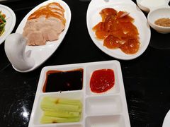 -皇城根·鲁菜济南菜·吊炉烤鸭·炒鸡鱼头(济南旗舰店)