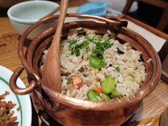 铜锅牛肝菌焖饭-一坐一忘云南菜(嘉里中心店)