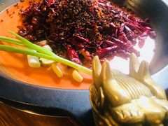 纯牛油锅底-黄潇洒老火锅(九眼桥宏济巷店)