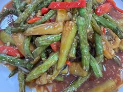 -溢心园香河肉饼总店