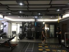 -简·无界健身工作室·运动康复·体态(石厦店)