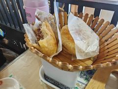 -闫家驴肉老店(华电一校店)