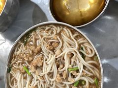 -正宗杨记普洱酸醋米线(总店)