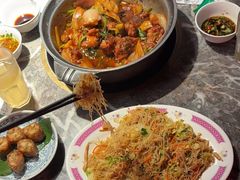 -禄婶鸡煲·打边炉
