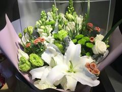 -花言草语鲜花店(灵山路店)