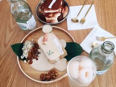-半勺舒舒生日蛋糕店