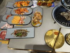 -金会长自助海鲜·烤肉(人民广场店)