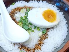 -黑白电视长沙小吃(美林M·LIVE天地东座店)