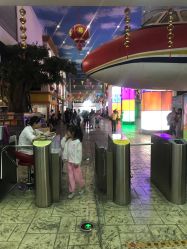 -成都星期8小镇(江宁南路店)