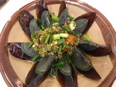 -李与白包子铺(桐梓林店)