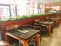 大堂-桃园烧烤·砂锅(商业步行街店)