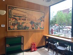 -星巴克臻选(华堂·新辰汇店)