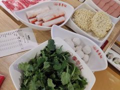 -季季红火锅(柳州城中万达二店)