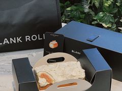 -白蘭BLANK(杭州湖滨银泰in77C区店)
