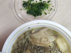 -小杨生煎(天之骄子店)