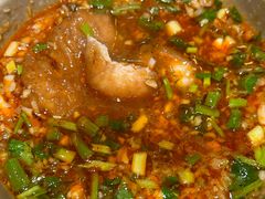 -肖肖酸萝卜鱼火锅(总店)