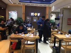大堂-杨记清芳牛肉拉面(京广路店)