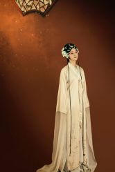 -盘子女人坊古装写真摄影